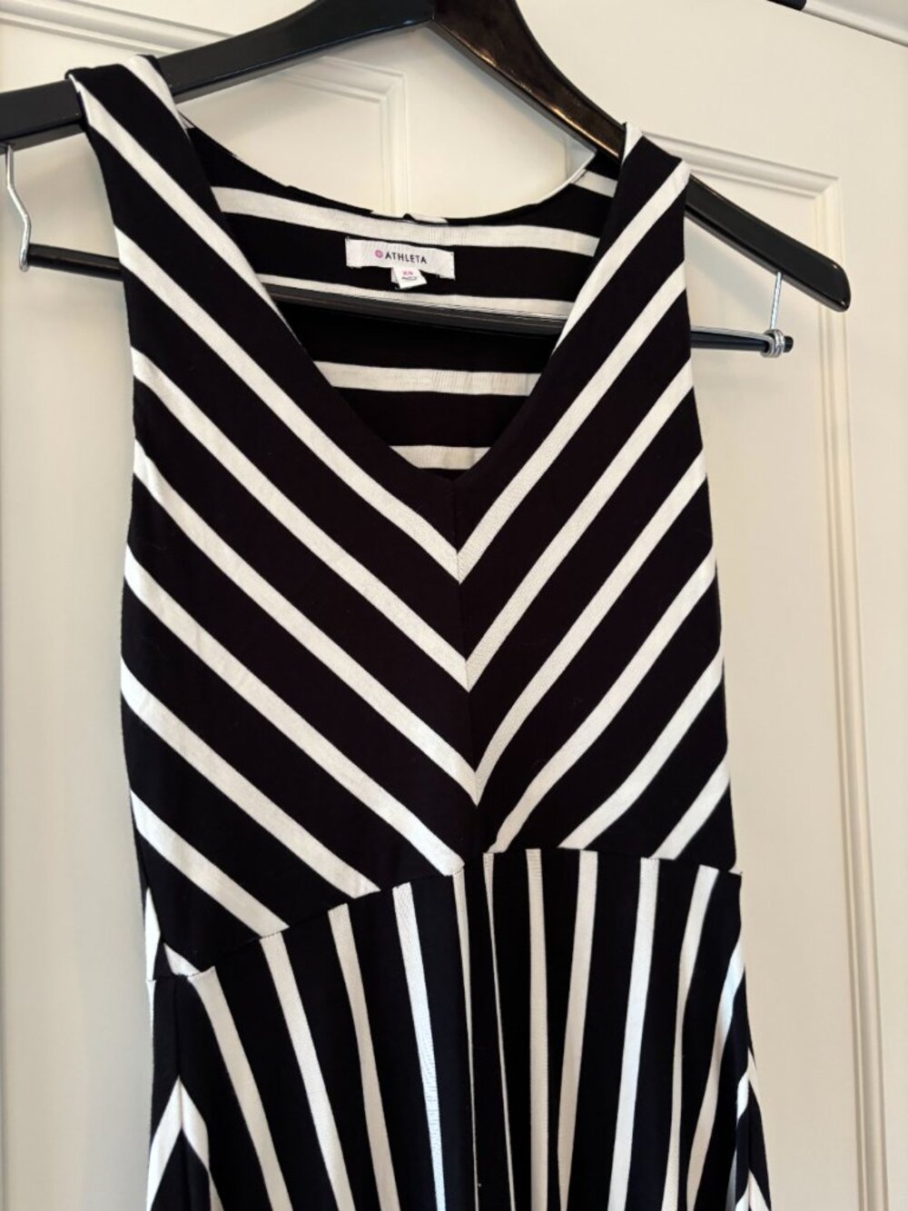 Athleta long V-neck dress - Womens X-Small